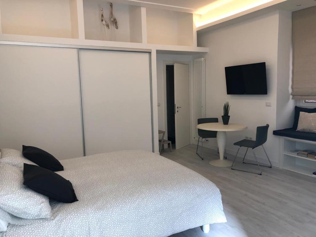 Greta'S House Apartment ฟอร์ลี ภายนอก รูปภาพ